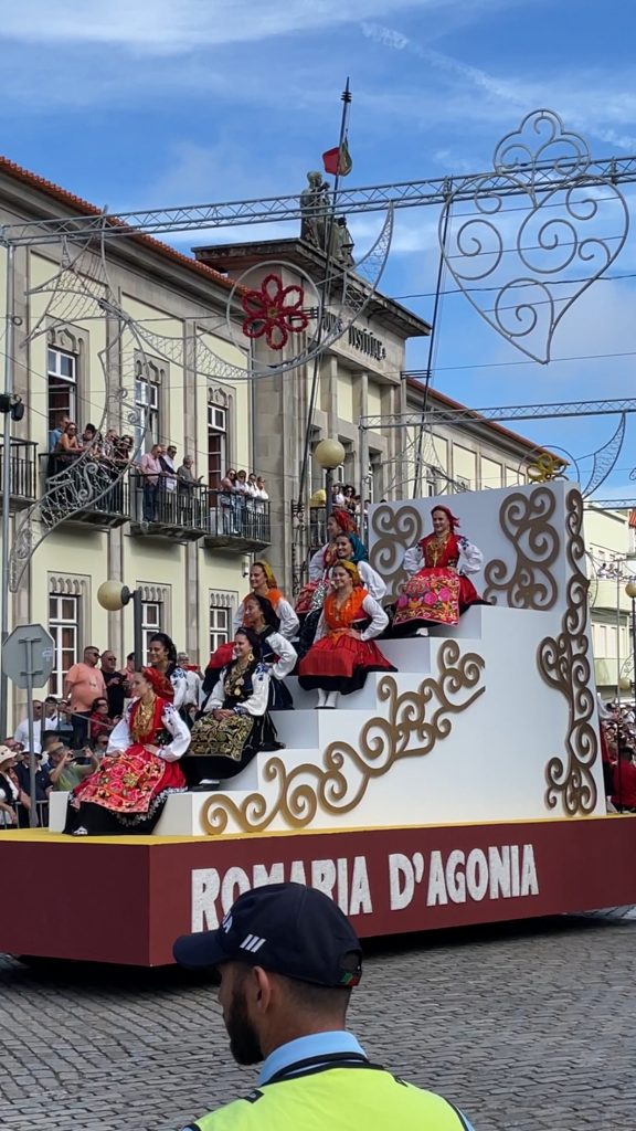 Festzug in Viana do Castelo